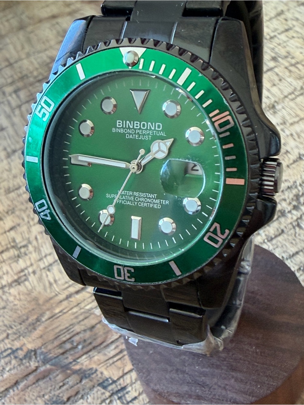 New! Binbond "Perpetual Datejust" Submariner Style Watch - Green & Black - Picture 2 of 8